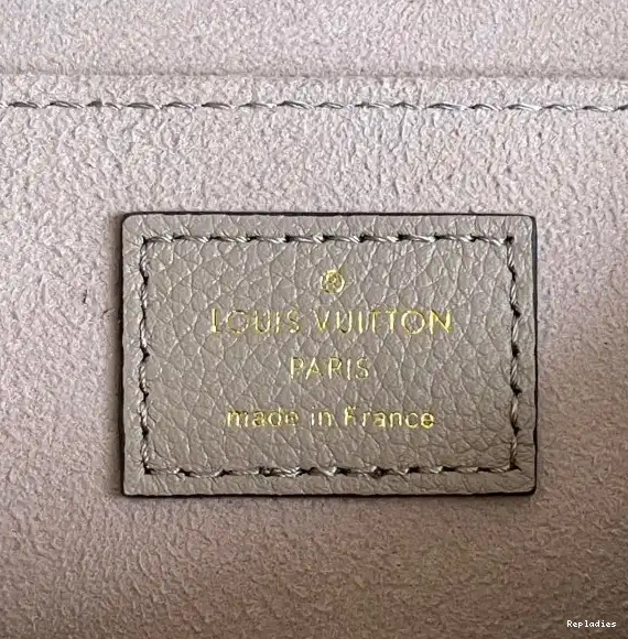 Cheap LOUIS FAVORITE VUITTON 0520